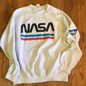GILDAN NASA Sweater
